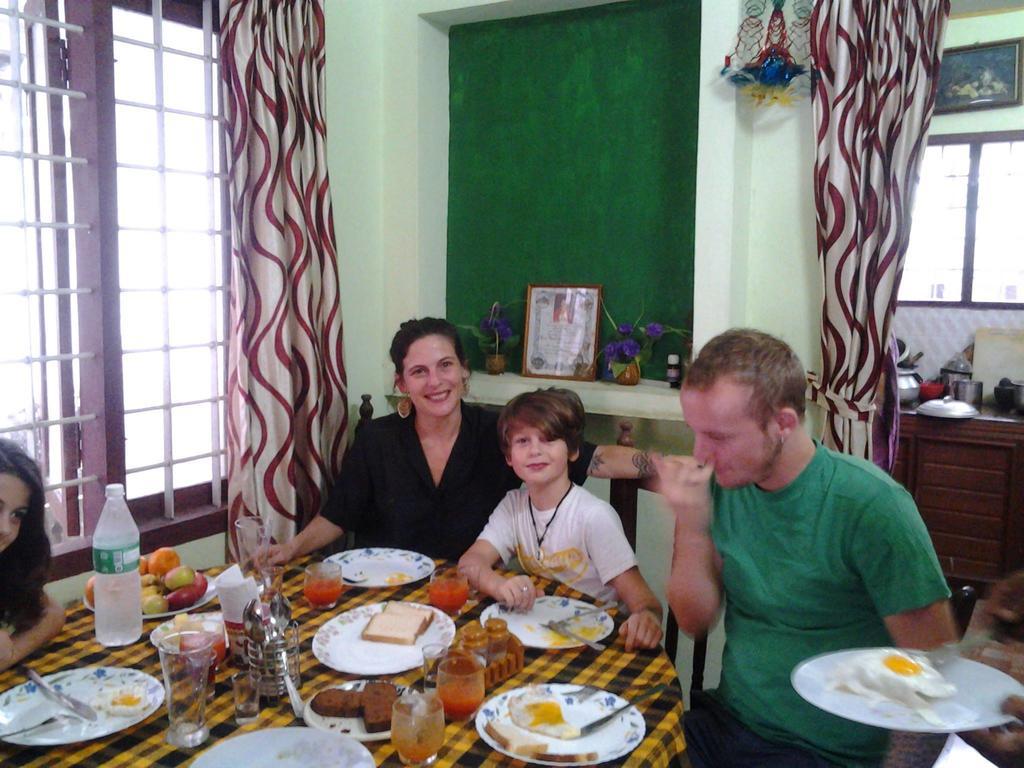 Rosegarden Homestay Fort Kochi Luaran gambar